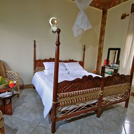 Silverback Lodge Buhoma Экстерьер фото